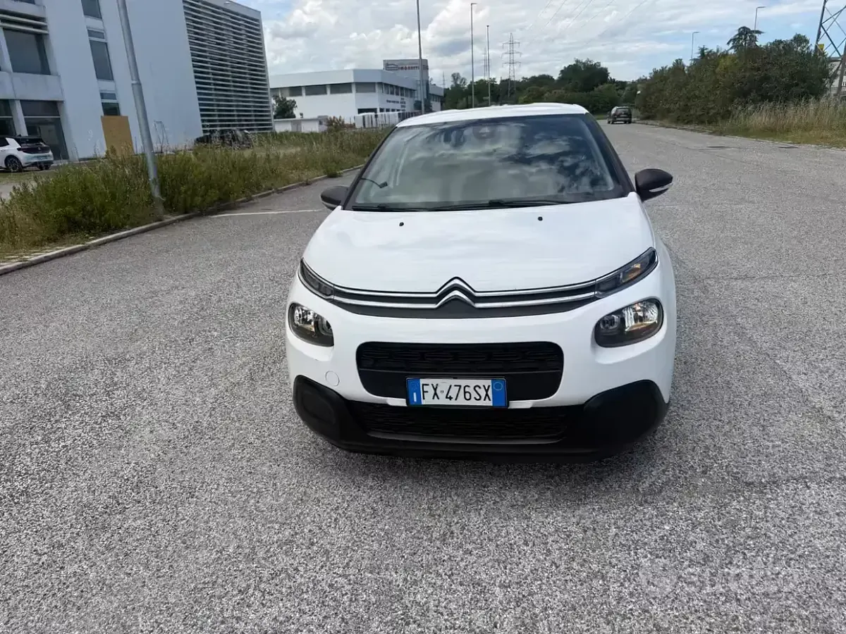 Occasion Citroën C3 Feel 102 ch (75 kW) 2019 Blanc Citadine
