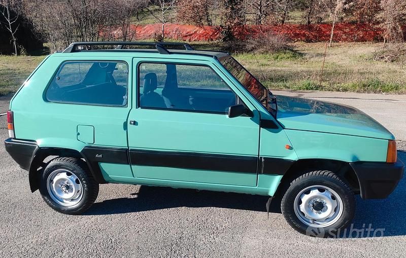Verde Usata 2002 Fiat Panda 4x4 Climbing Due volumi | 8900 € - Immagine 1/4