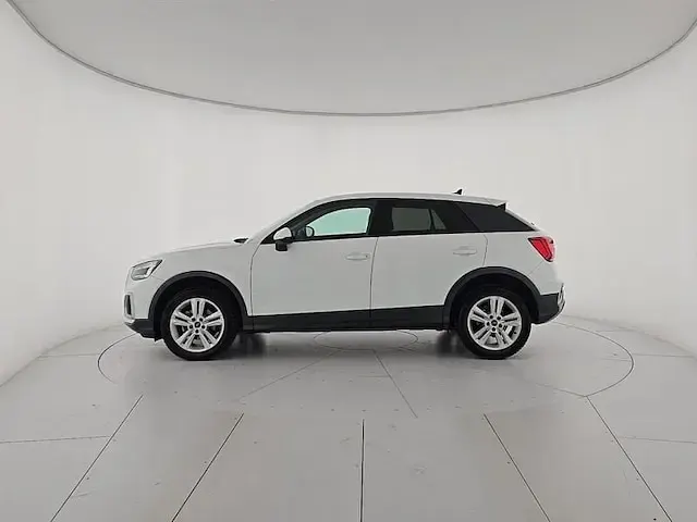 Usata Audi Q2 Advanced 150 CV (110 kW) 2023 Bianco SUV