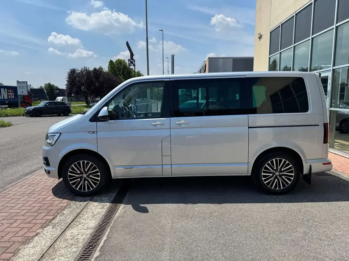 Usata VW Multivan Highline 204 CV (150 kW) 2018 Grigio Monovolume