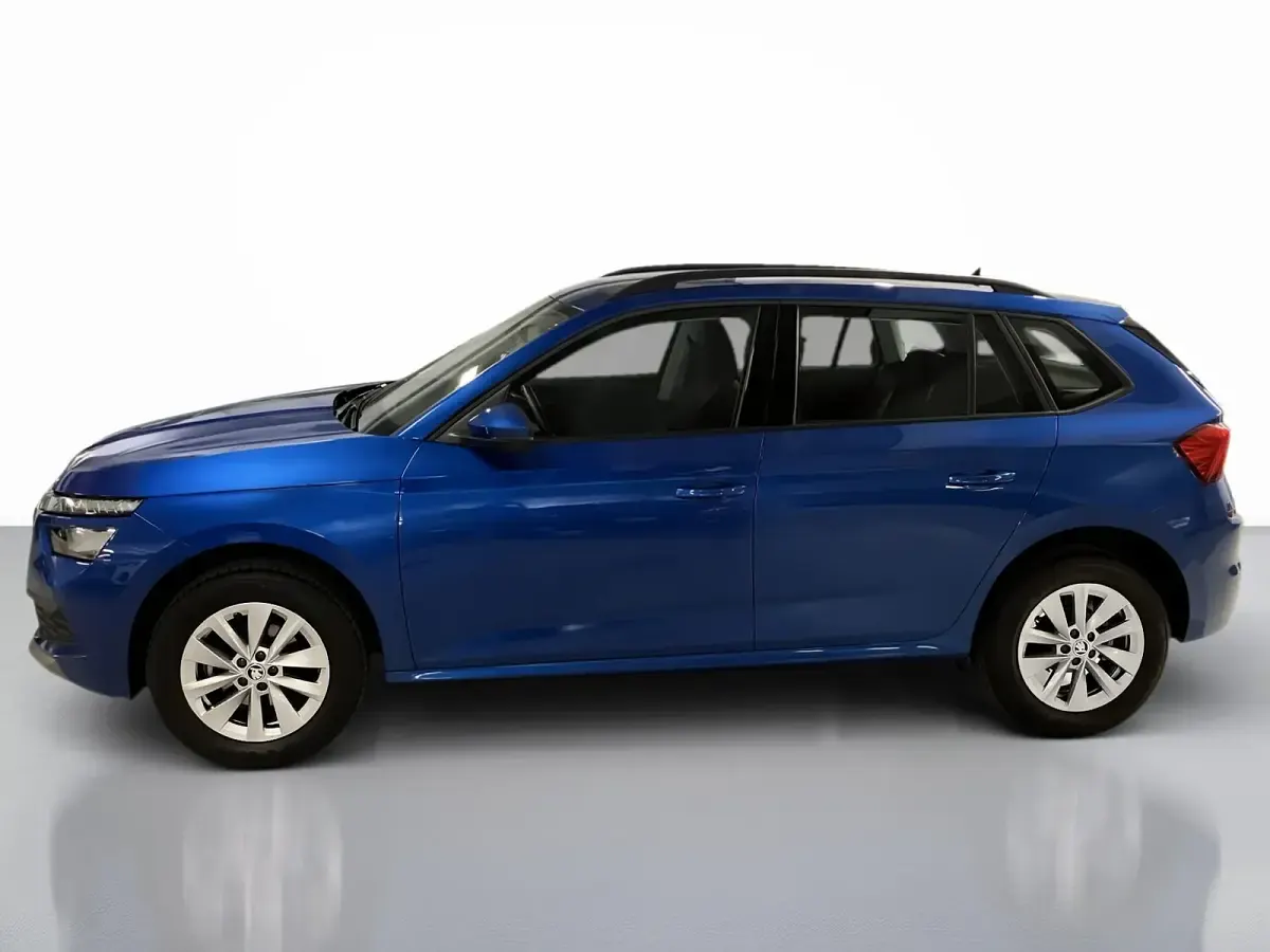 Usata Skoda Kamiq Ambition 95 CV (69 kW) 2023 Blu race metallizzato SUV