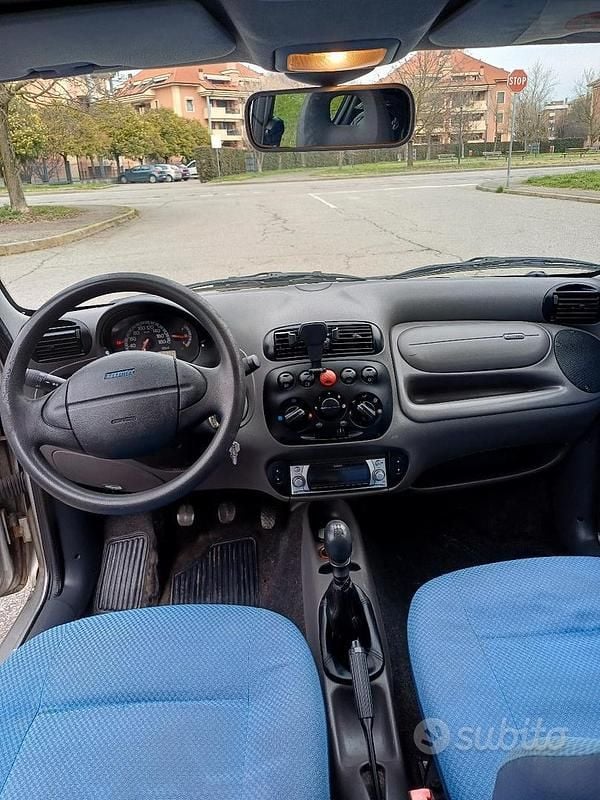 Usata Fiat 600 2000 Grigio Utilitaria
