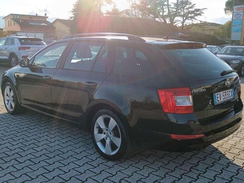 Usata Skoda Octavia 150 CV (110 kW) 2014 Nero Station wagon