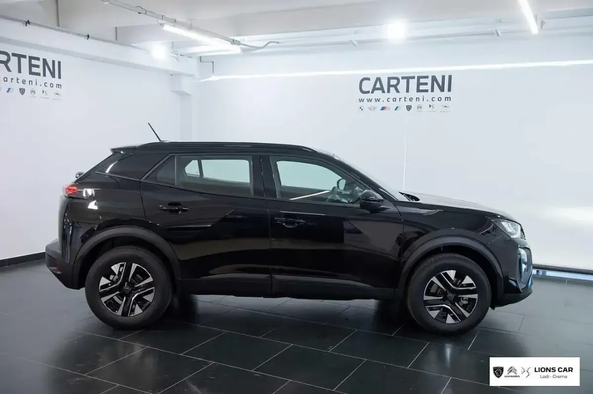 Nuova Peugeot 2008 101 CV (74 kW) 2026 Nero SUV