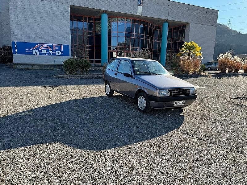 Usata Autobianchi Y10 50 CV (36 kW) 1992 Grigio Utilitaria