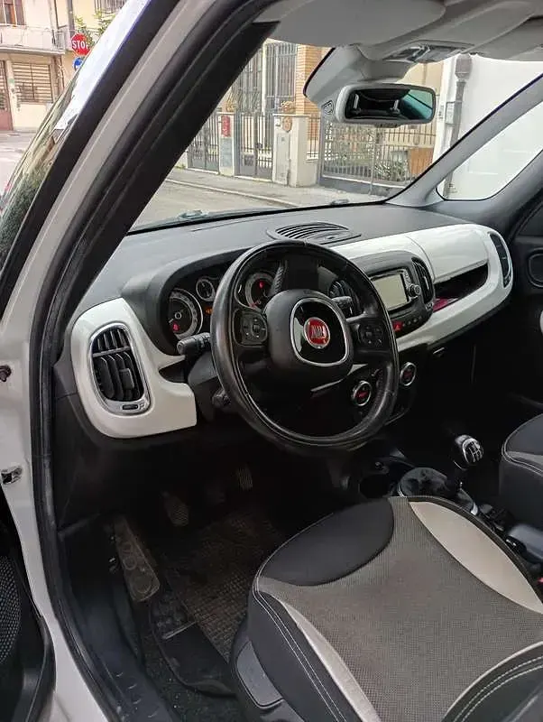 Usata Fiat 500L Trekking 84 CV (61 kW) 2013 Bianco Monovolume