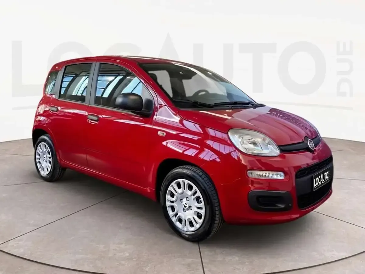 Nuova Fiat Panda Icon 69 CV (50 kW) 2025 Rosso Utilitaria