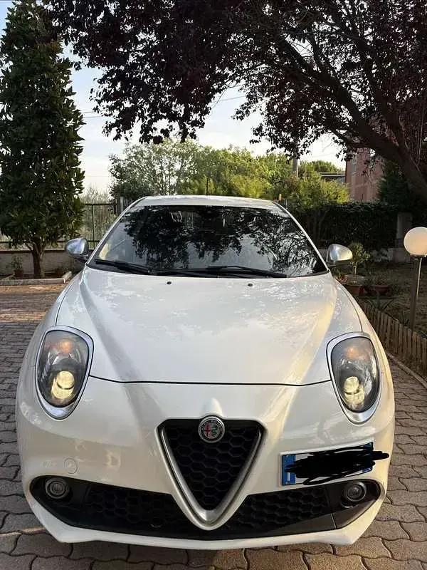 Usata Alfa Romeo MiTo 77 CV (56 kW) 2017 Utilitaria