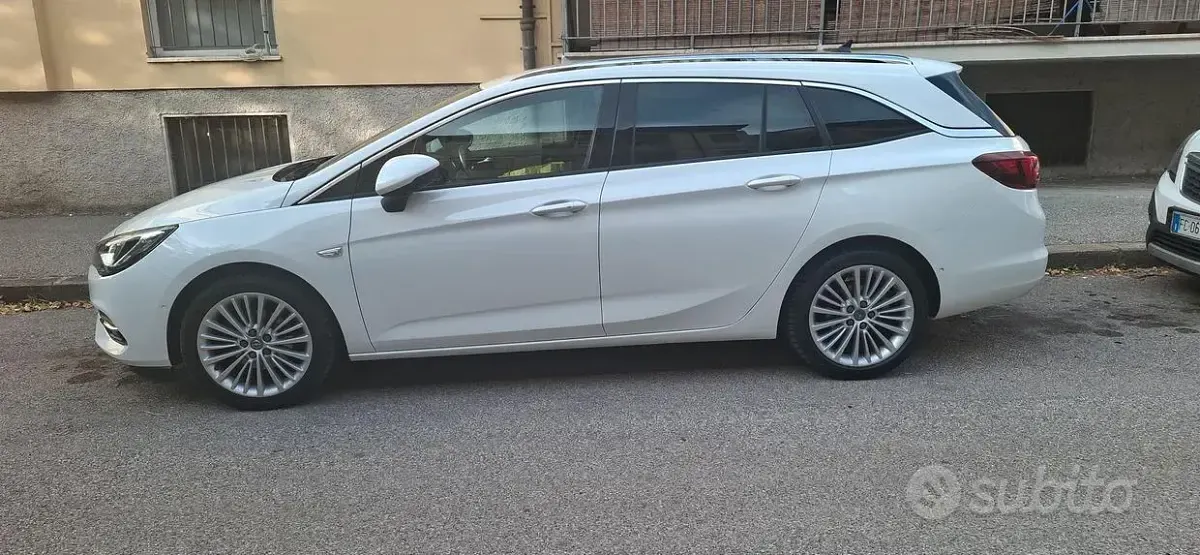 Usata Opel Astra 105 CV (77 kW) 2020 Bianco Station wagon
