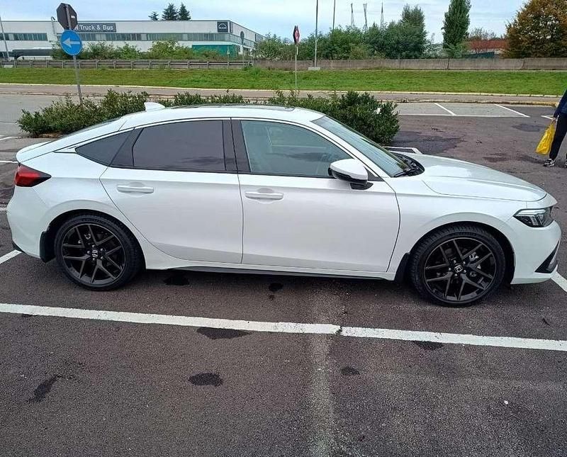 Usata Honda Civic Advance 184 CV (135 kW) 2023 Bianco Berlina