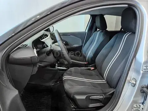 Nuova Opel Corsa-e 100 kW (136 CV) 2025 Utilitaria