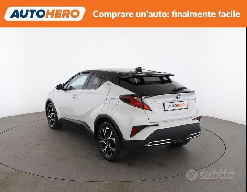Usata Toyota C-HR Trend 152 CV (111 kW) 2020 Bianco SUV