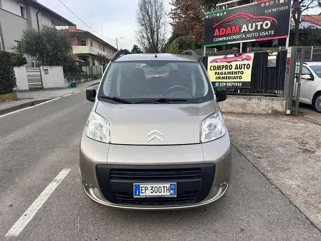 Usata Citroën Nemo SELECTION 75 CV (55 kW) 2013 Marrone Monovolume