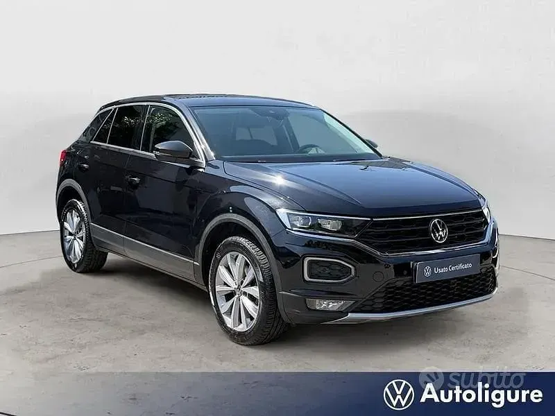 Usata VW T-Roc Style 150 CV (110 kW) 2022 Nero SUV