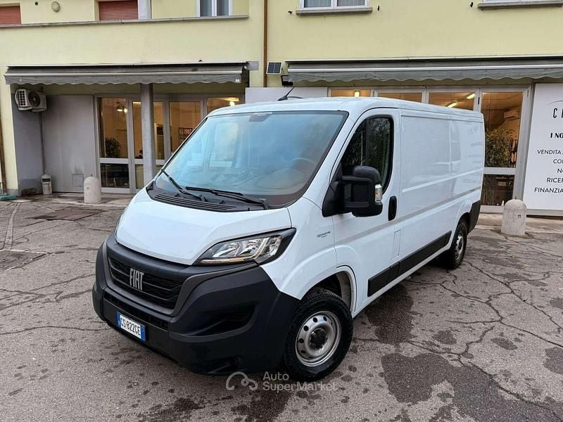 Bianco Usata 2024 Fiat Ducato Connect Furgone | 19.000 € (Ottimo prezzo) - Immagine 1/4