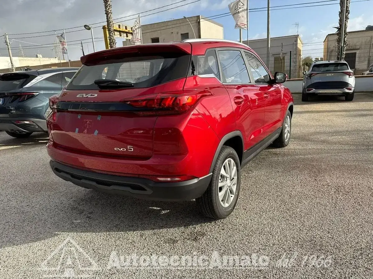Nuova EVO Evo 5 126 CV (92 kW) 2026 Marrone SUV