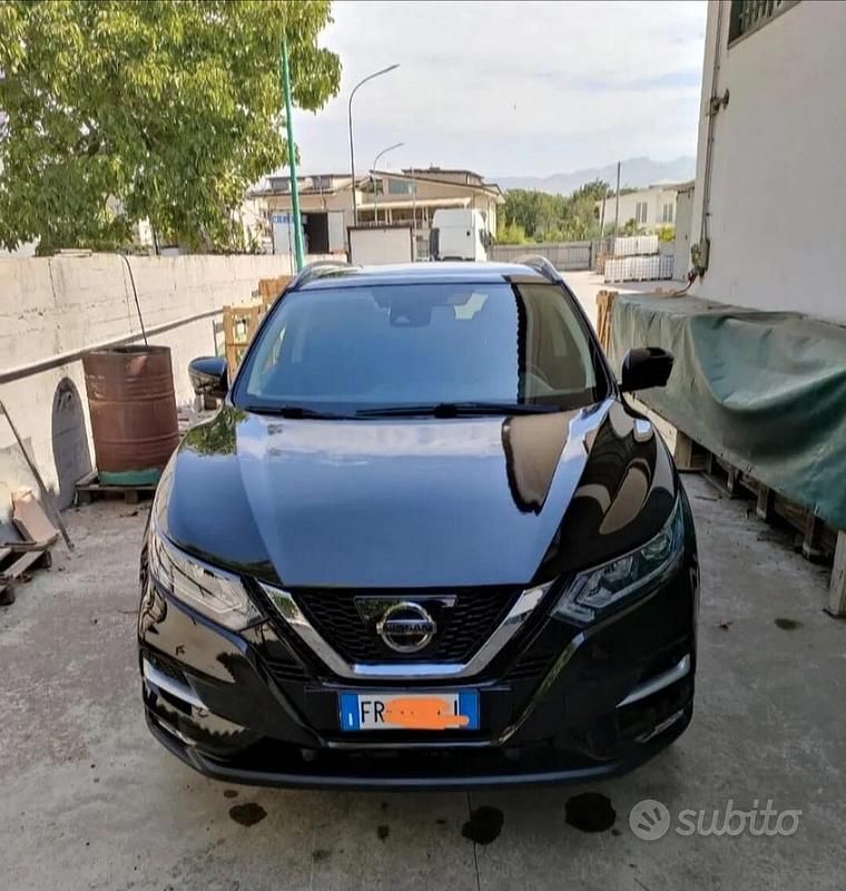 Nero Usata 2018 Nissan Qashqai SUV | 14.500 € (Buon prezzo) - Immagine 1/4