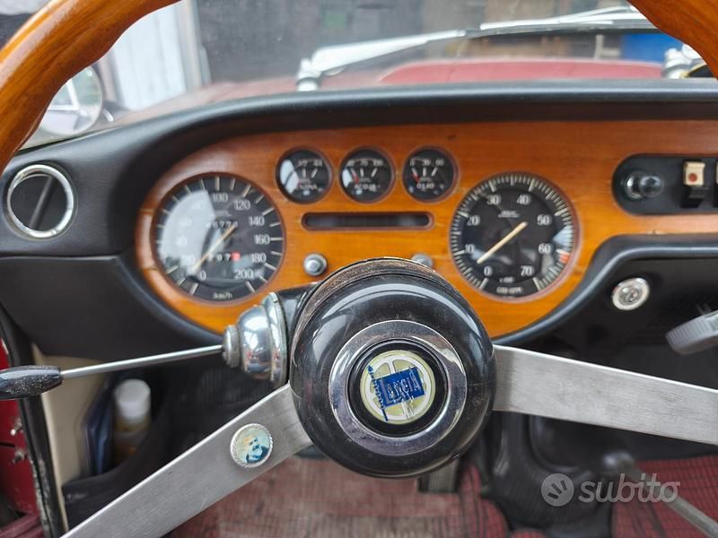 Usata 1970 Lancia Fulvia Tre volumi | 21.000 € - Immagine 1/4