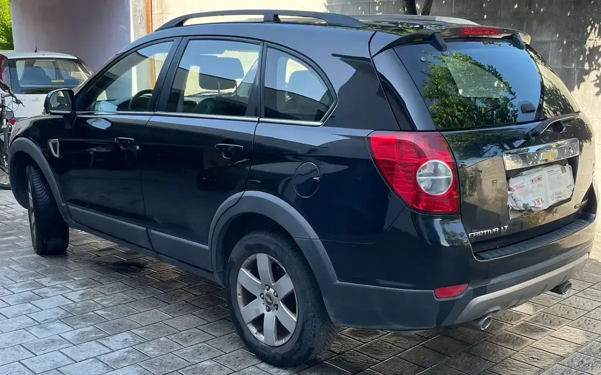 Usata Chevrolet Captiva LT 136 CV (100 kW) 2009 Nero SUV