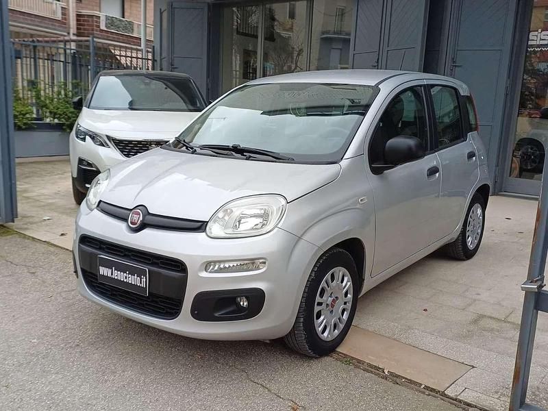 Usata Fiat Panda Easy 69 CV (50 kW) 2020 Argento Utilitaria