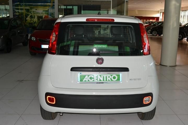 Usata Fiat Panda 70 CV (51 kW) 2021 Gray Utilitaria