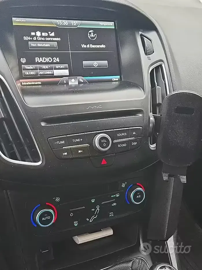 Usata Ford Focus Titanium 120 CV (88 kW) 2016 Marrone Berlina