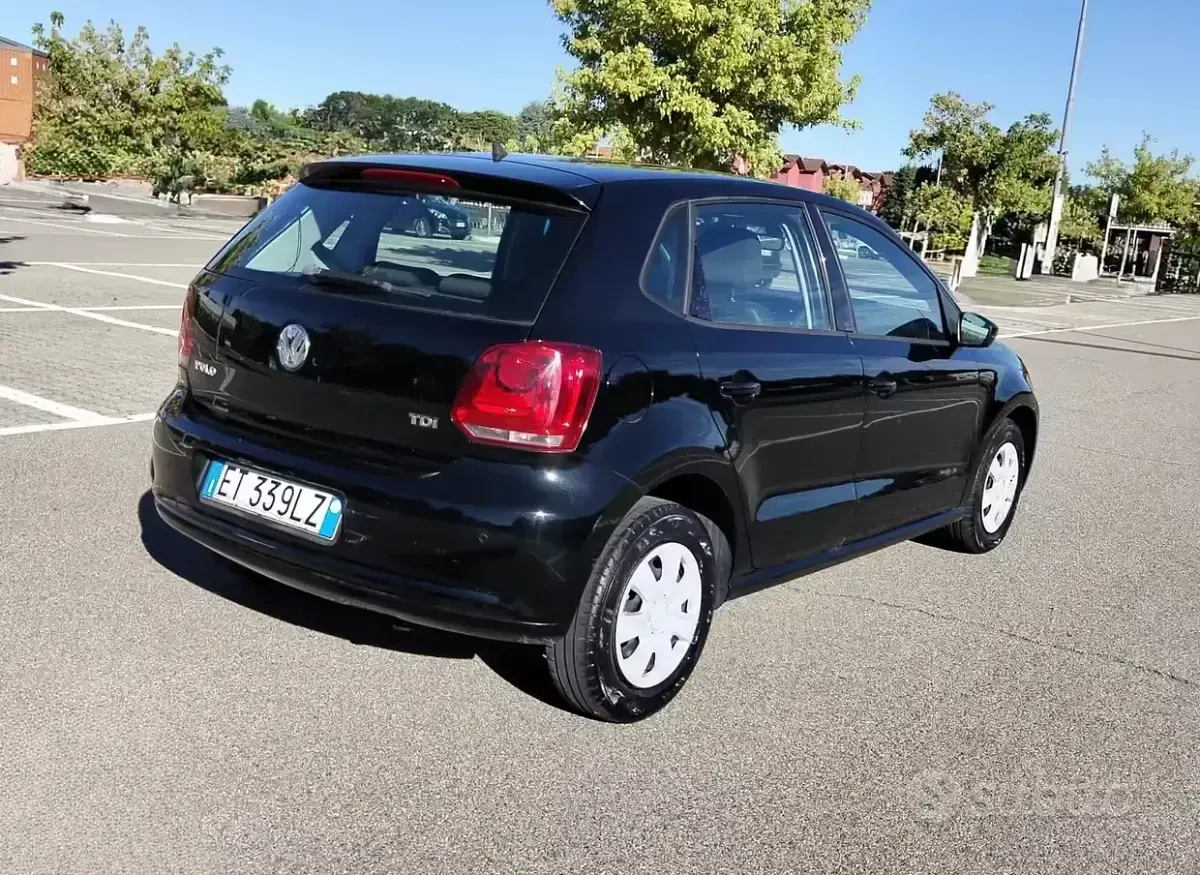 Usata VW Polo 75 CV (55 kW) 2014 Nero Berlina