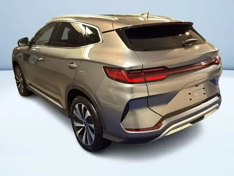 Nuova BYD Seal U Design 159 kW (217 CV) 2026 Grigio SUV