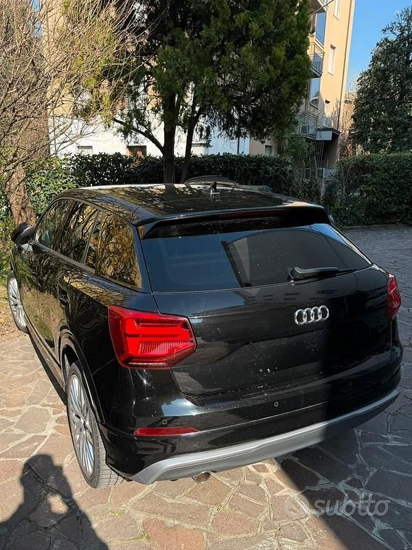 Usata Audi Q2 S-Line 116 CV (85 kW) 2018 Nero SUV