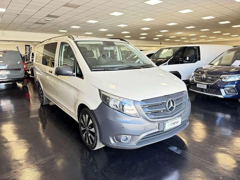 Usata Mercedes Vito 136 CV (100 kW) 2021 Bianco Furgone