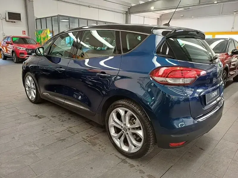 Usata Renault Scénic IV 140 CV (102 kW) 2020 Blu Monovolume