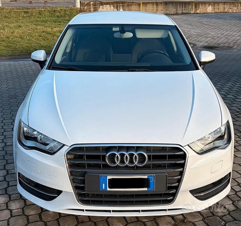 Usata Audi A3 110 CV (80 kW) 2015 Bianco Berlina