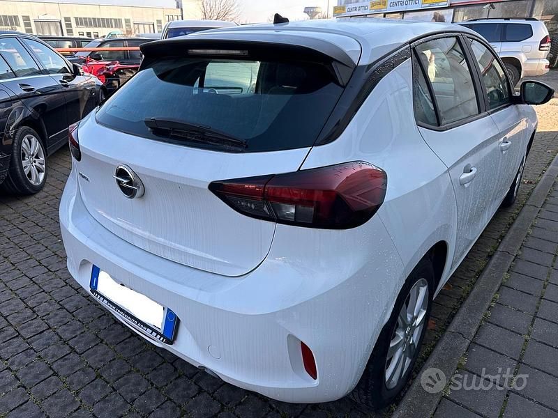 Usata Opel Corsa Edition 101 CV (74 kW) 2022 Bianco Berlina
