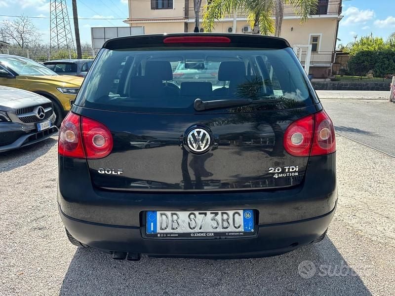 Usata VW Golf IV Sportline 140 CV (102 kW) 2006 Nero Berlina