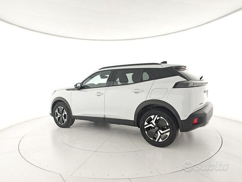 Usata Peugeot 2008 Allure 145 CV (106 kW) 2025 Bianco SUV