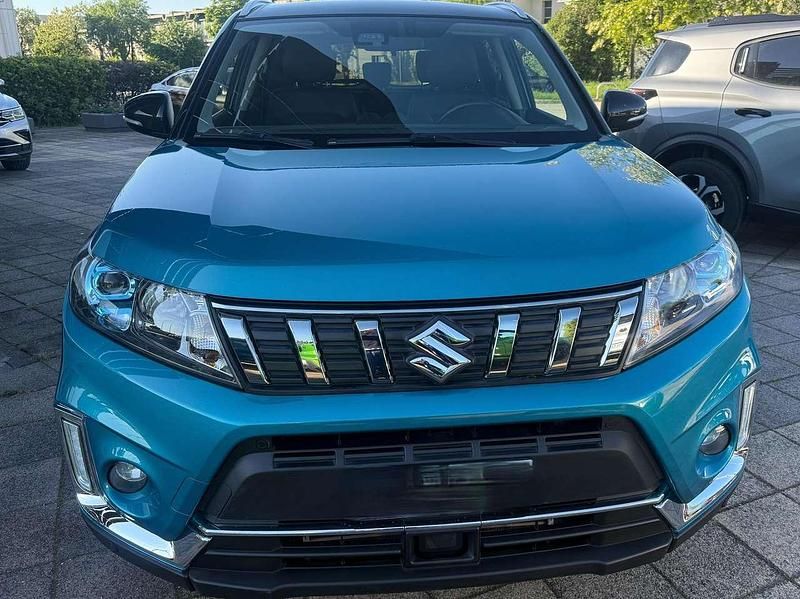 Usata Suzuki Vitara 140 CV (102 kW) 2019 Blu/azzurro SUV