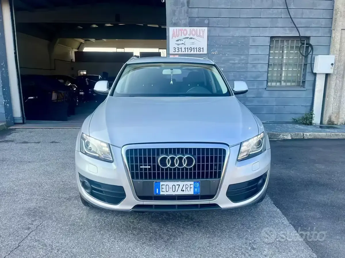 Usata Audi Q5 170 CV (125 kW) 2010 Grigio SUV