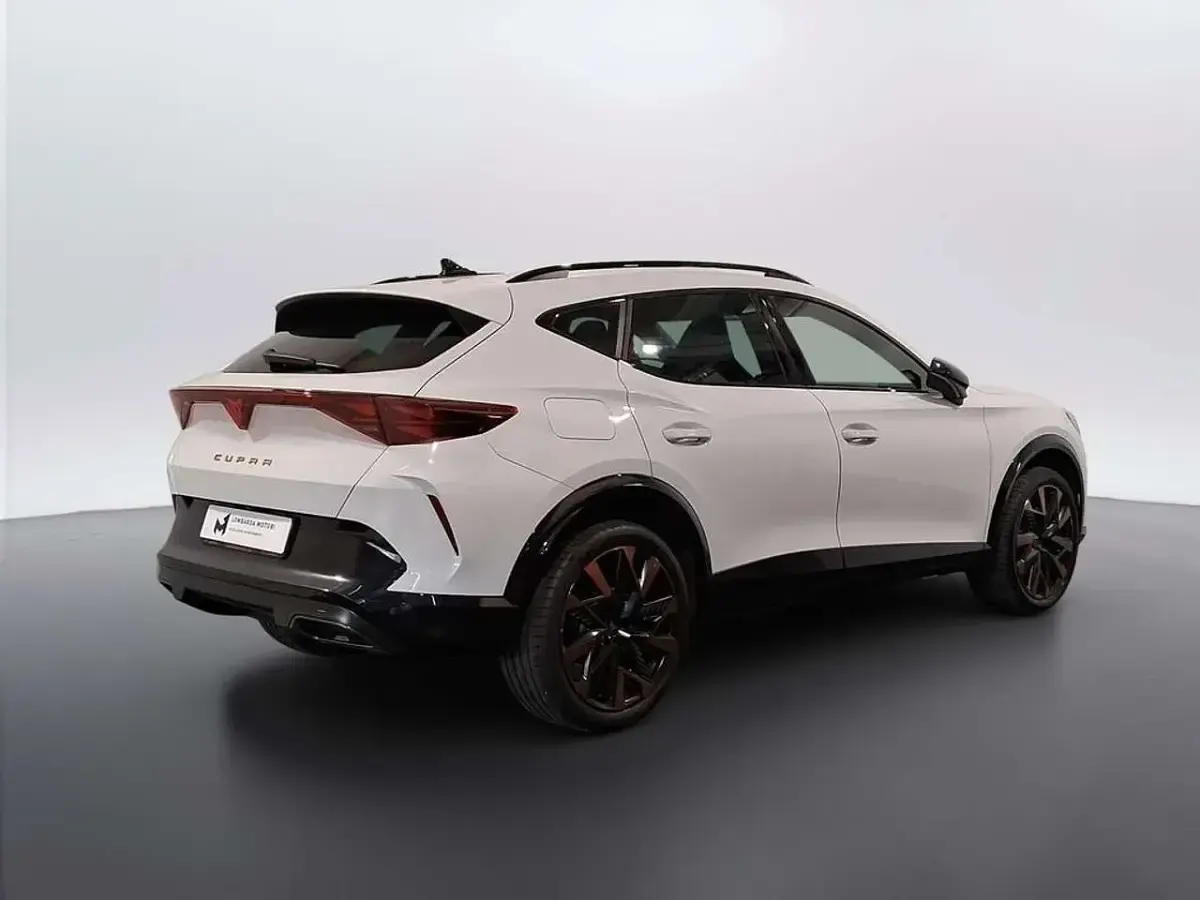 Usata Cupra Formentor 150 CV (110 kW) 2025 Bianco nevada SUV