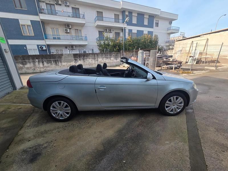 Begagnad VW Eos 140 HK (102 kW) 2009 Silver Cab