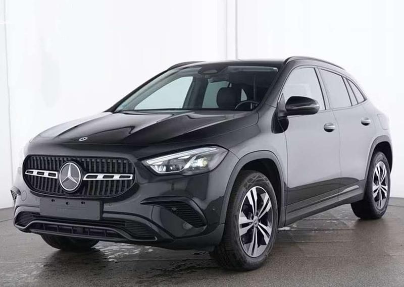 Nero Usata 2024 Mercedes GLA200 Progressive SUV | 39.900 € (Ottimo prezzo) - Immagine 1/4