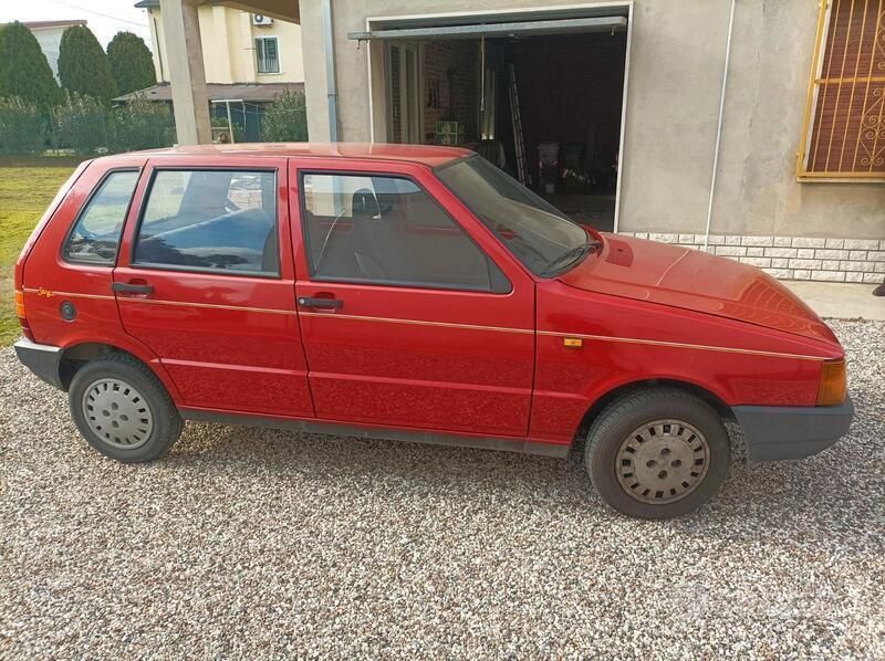 Usata Fiat Uno 45 CV (33 kW) 1989 Rosso Utilitaria