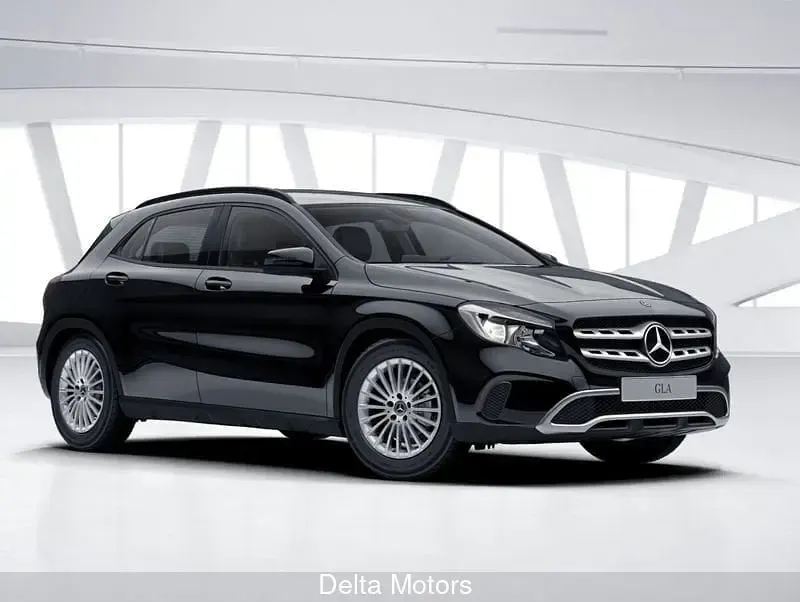 Usata Mercedes GLA200 136 CV (100 kW) 2018 SUV