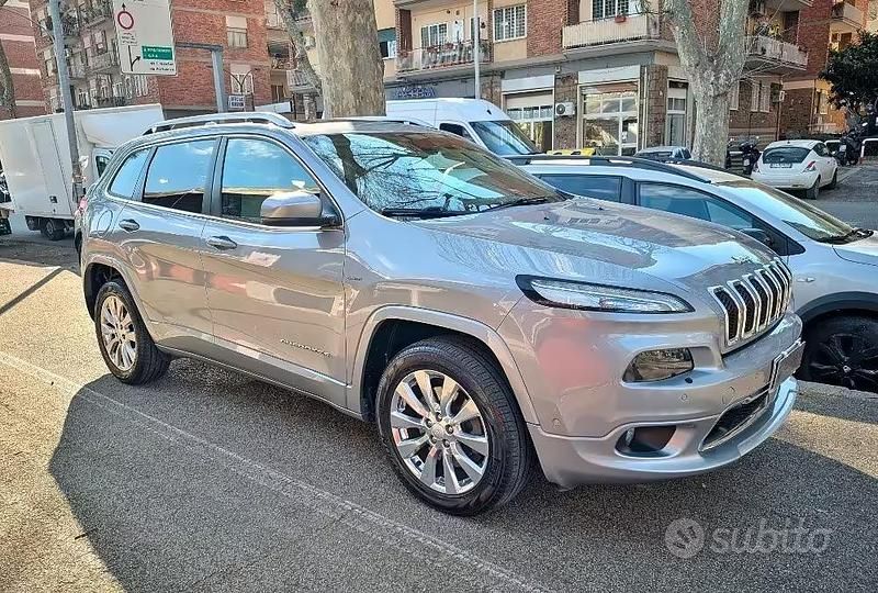 Usata Jeep Cherokee Overland 200 CV (147 kW) 2019 Grigio SUV