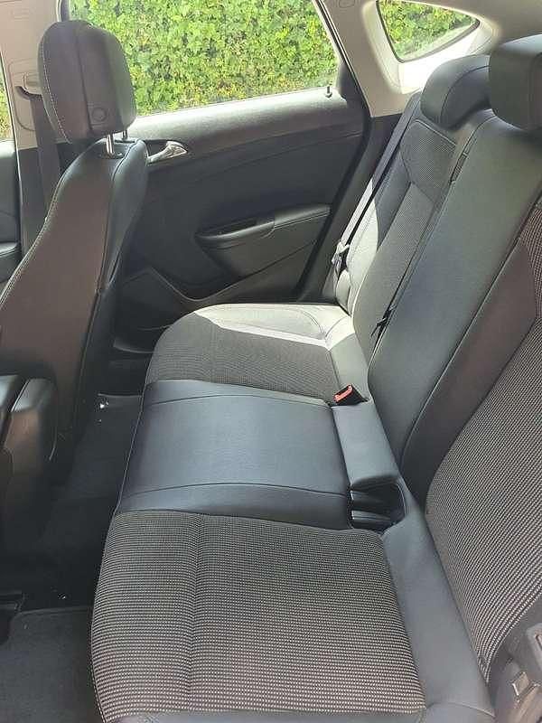 Usata Opel Astra 140 CV (102 kW) 2015 Nero Berlina