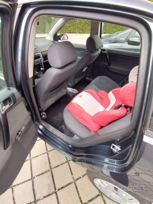 Usata VW Polo 80 CV (58 kW) 2008 Grigio Utilitaria