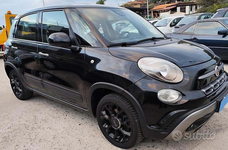 Usata Fiat 500L Cross 95 CV (69 kW) 2020 Nero Monovolume