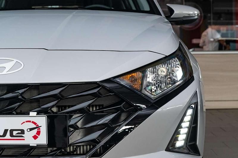 Nuova Hyundai i20 90 CV (66 kW) 2026 Grigio Utilitaria