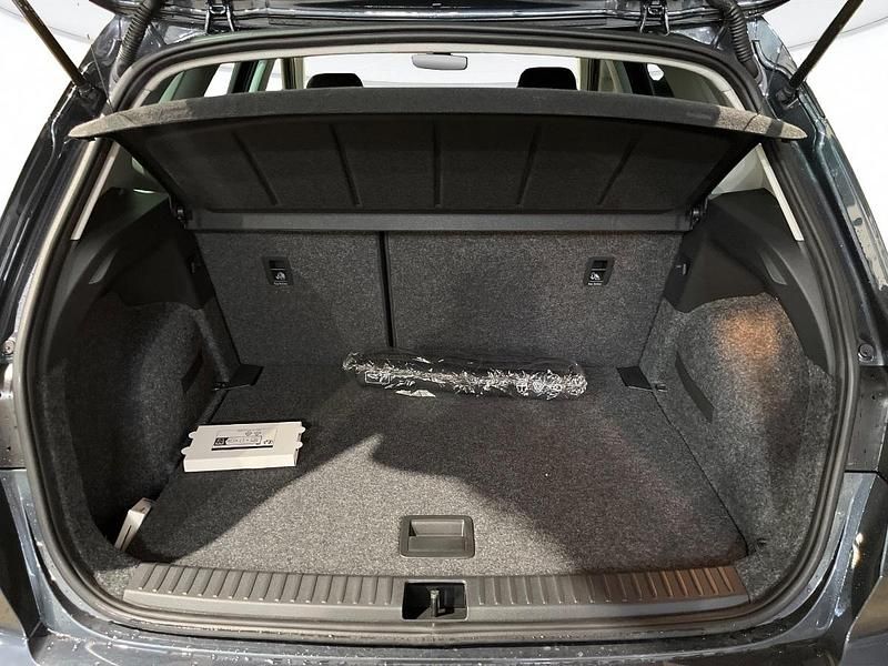 Nuevo Seat Arona Black Edition 95 CV (69 kW) 2026 Gris SUV