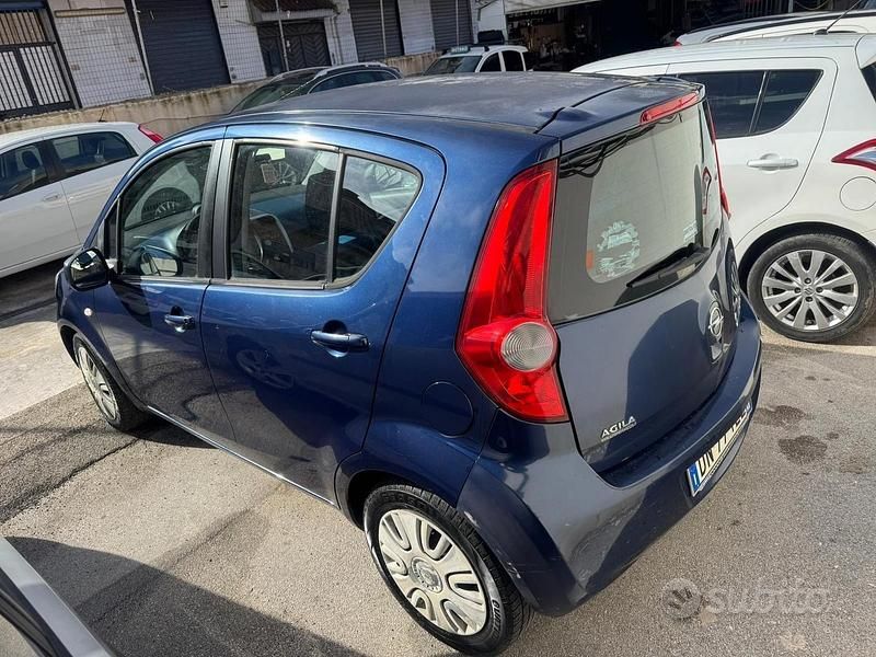 Usata Opel Agila Enjoy 65 CV (47 kW) 2009 Blu Utilitaria