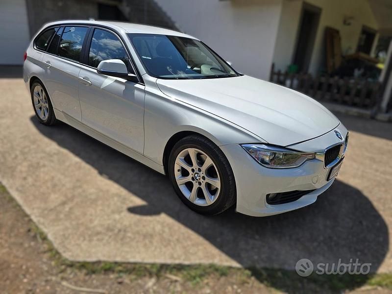 Usata BMW 318 Comfort Edition 143 CV (105 kW) 2014 Bianco Station wagon